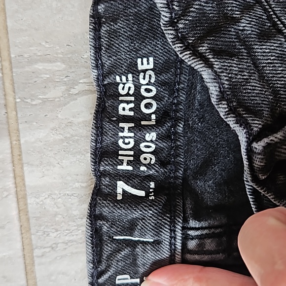 Girls sz 7 SLIM black Gao Jeans 90s loose fit. Adjustable waist. - Picture 4 of 4